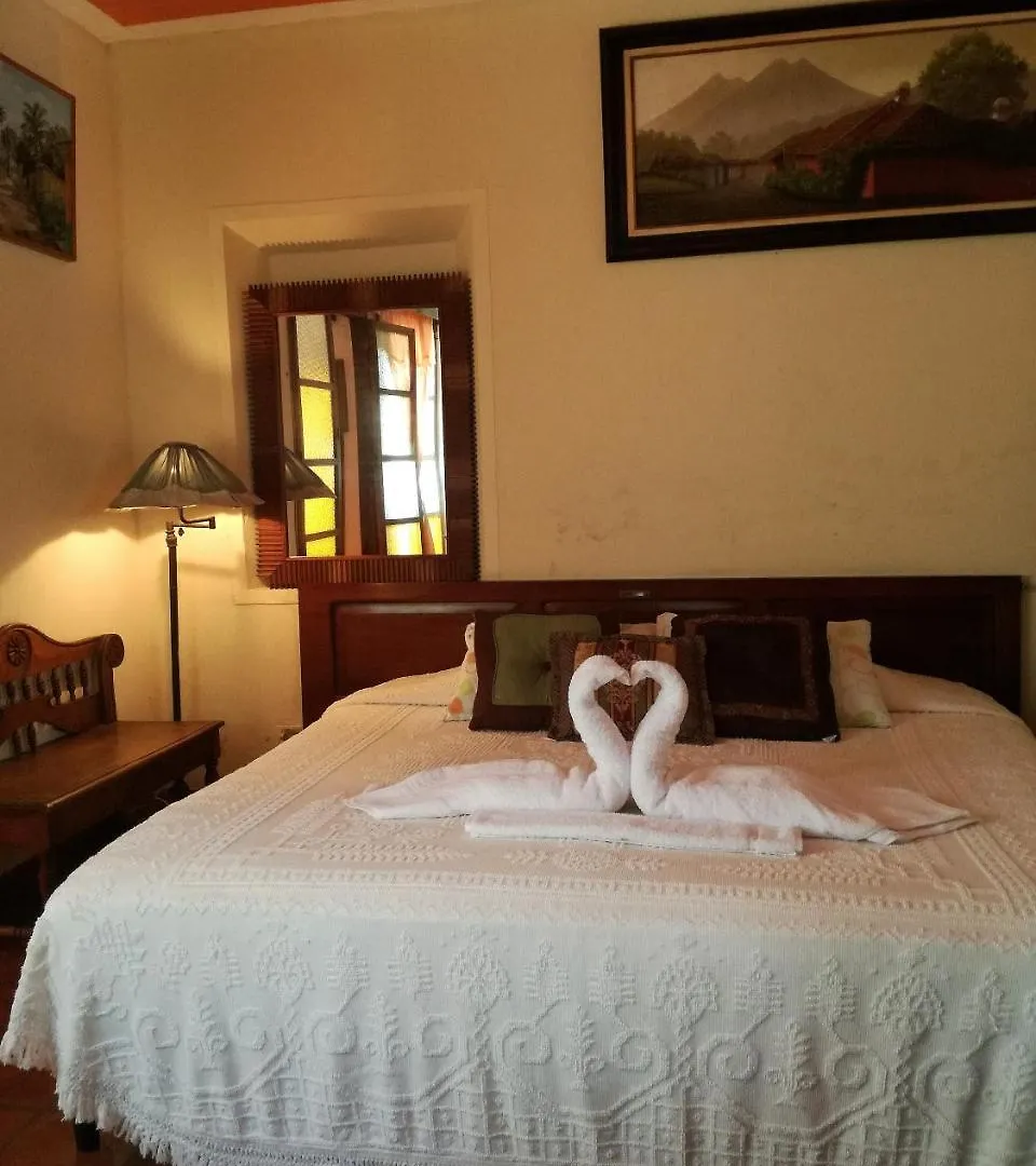 Posada San Sebastian Antigua Bed & Breakfast