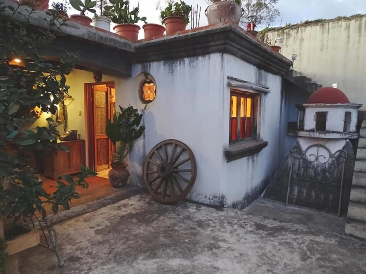 Posada San Sebastian Antigua Bed & Breakfast