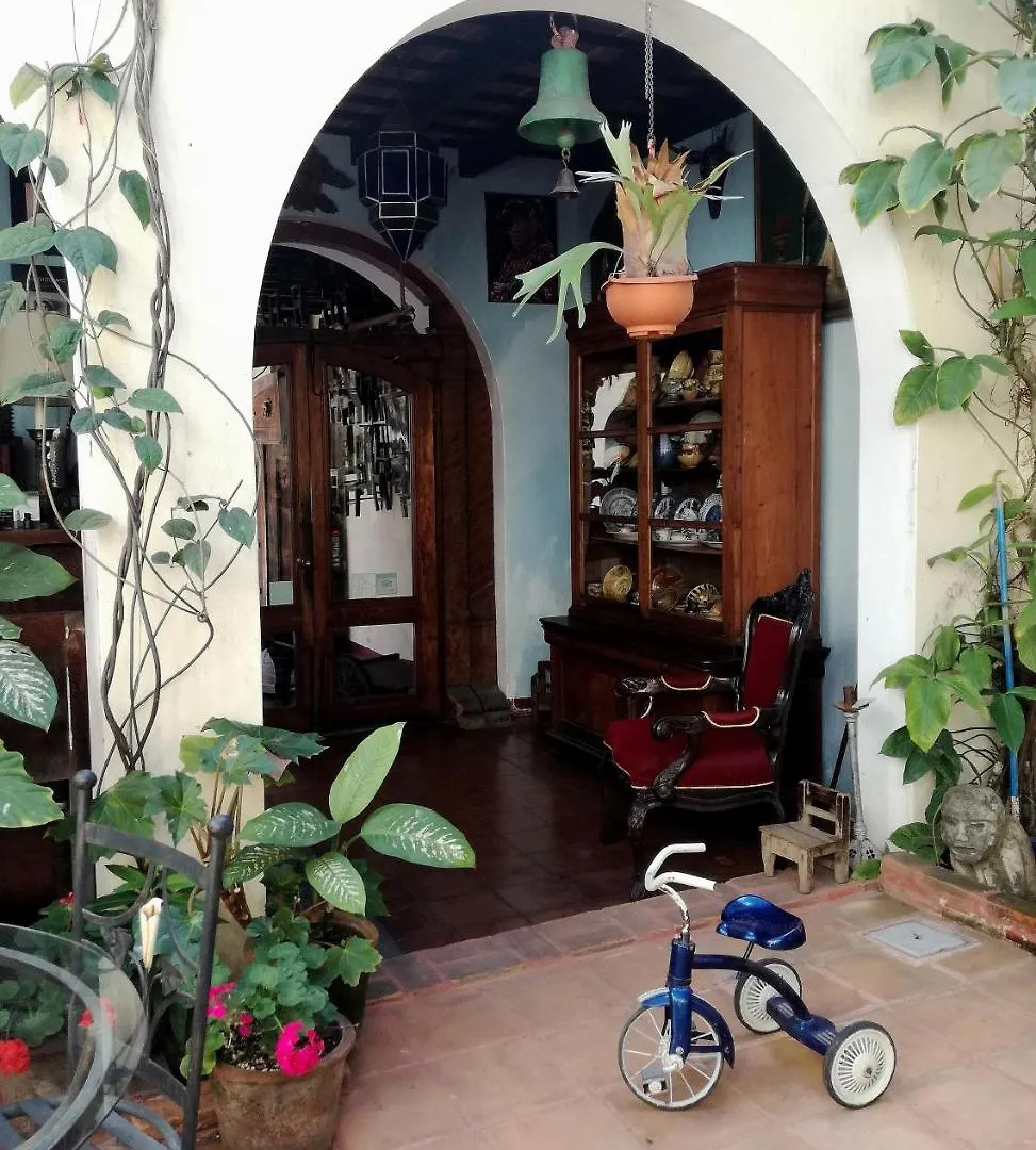 Bed & Breakfast Posada San Sebastian Antigua