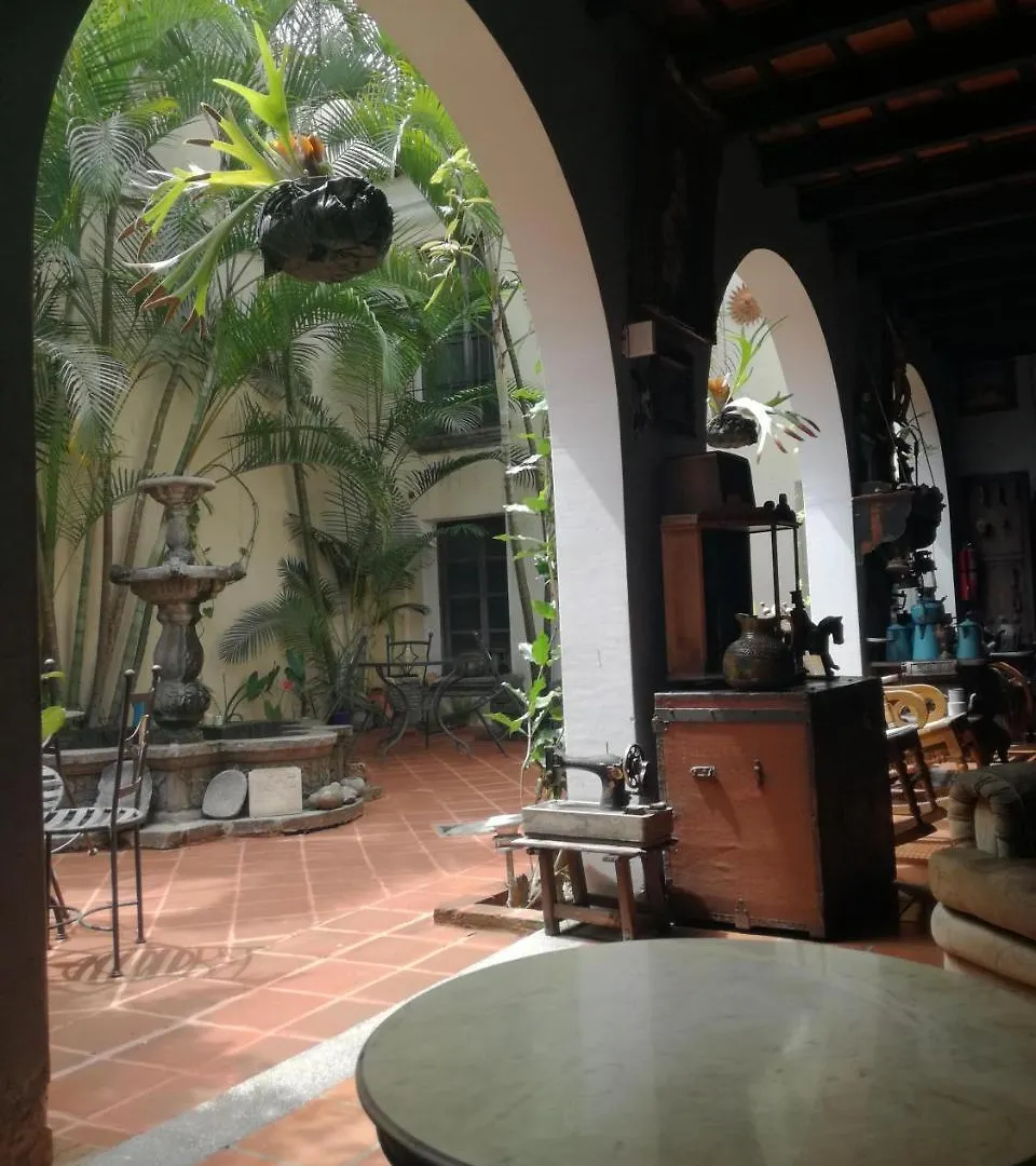 Posada San Sebastian Antigua Bed & Breakfast